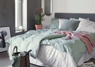 Bedroom ideas – how to decorate your bedroom - Anna and Clara share their wonderful ideas on how to decorate your bedroom.